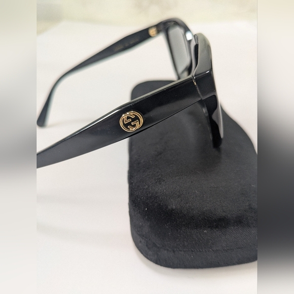 Gucci Women Square Sunglasses GG0800SA 001 Black/Grey Lens 56mm Authentic - Picture 4 of 10